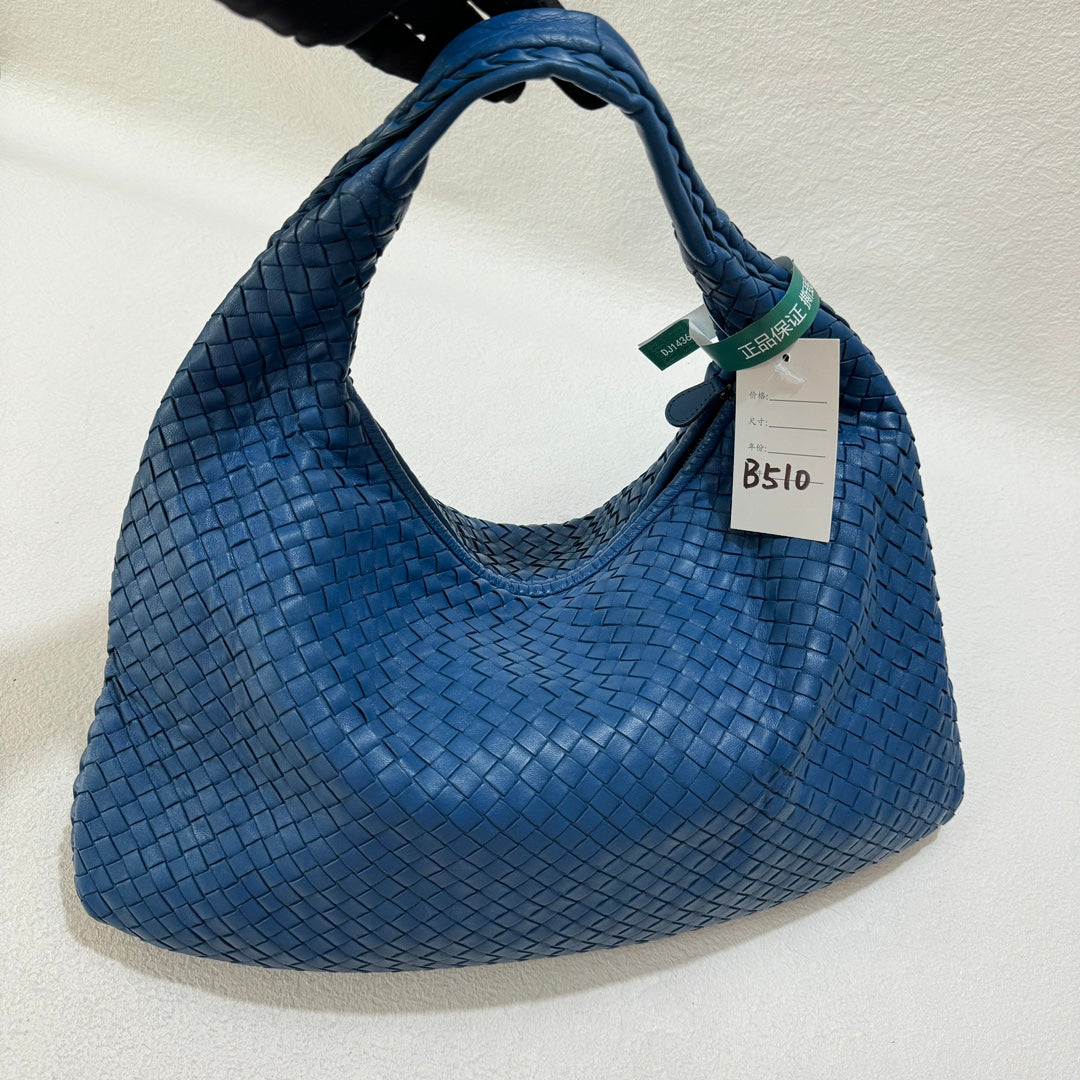 Bottega Veneta Veneta Shoulder Bag - Rovelle Bags