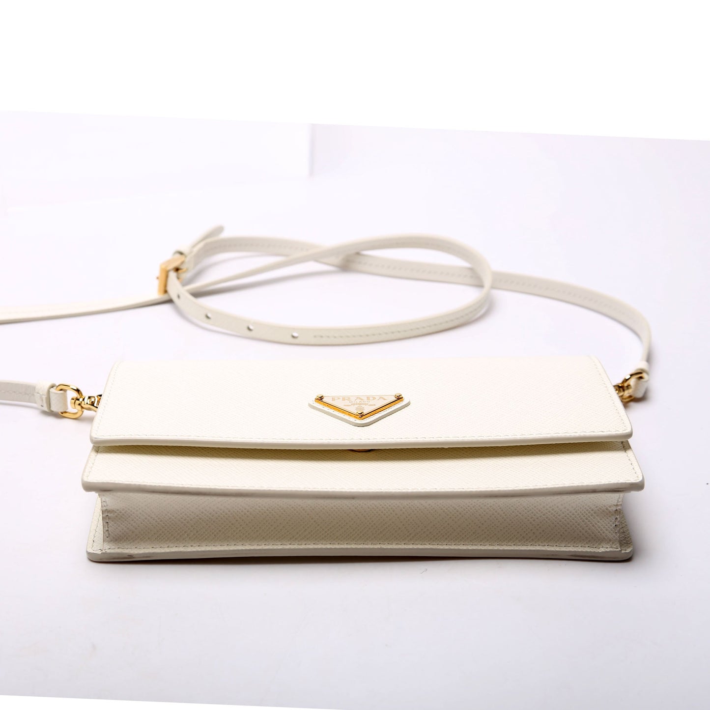 Prada Saffiano Handbag - Rovelle Bags