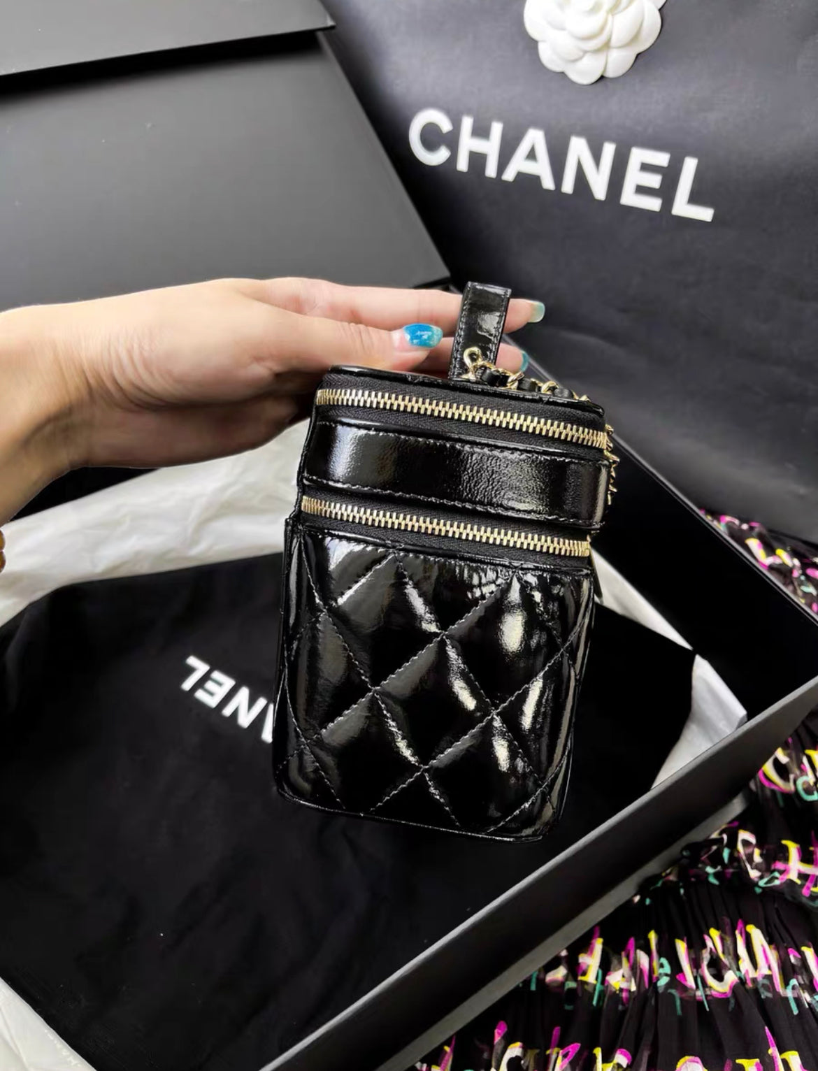 Chanel Chanel 22 Shoulder Bag - Rovelle Bags