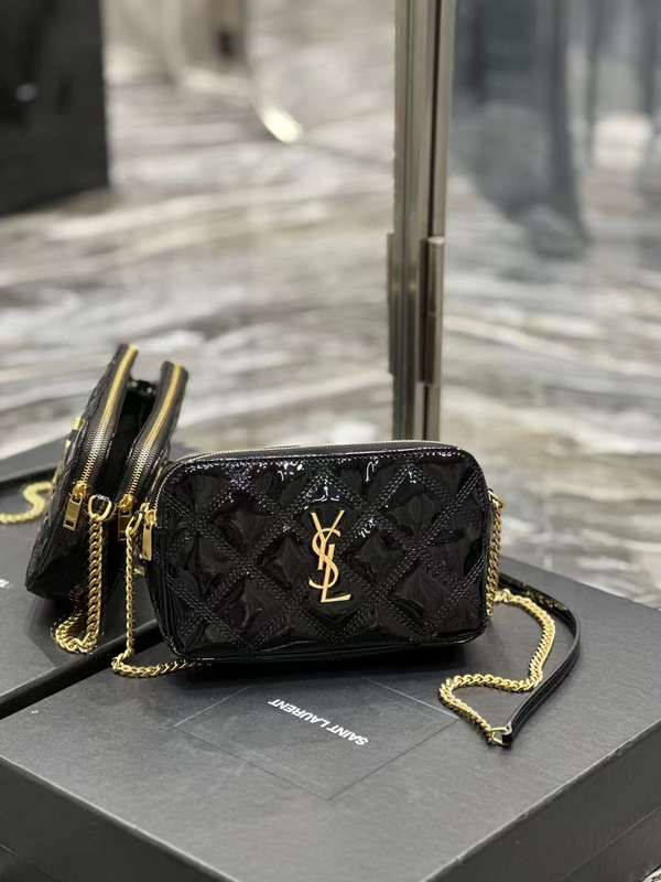 Yves Saint Laurent Day Modern Handbag