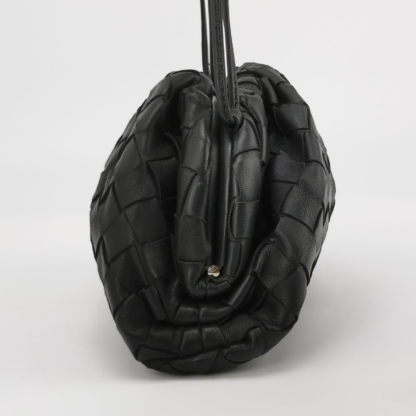 Bottega Veneta Pouch Crossbody - Rovelle Bags