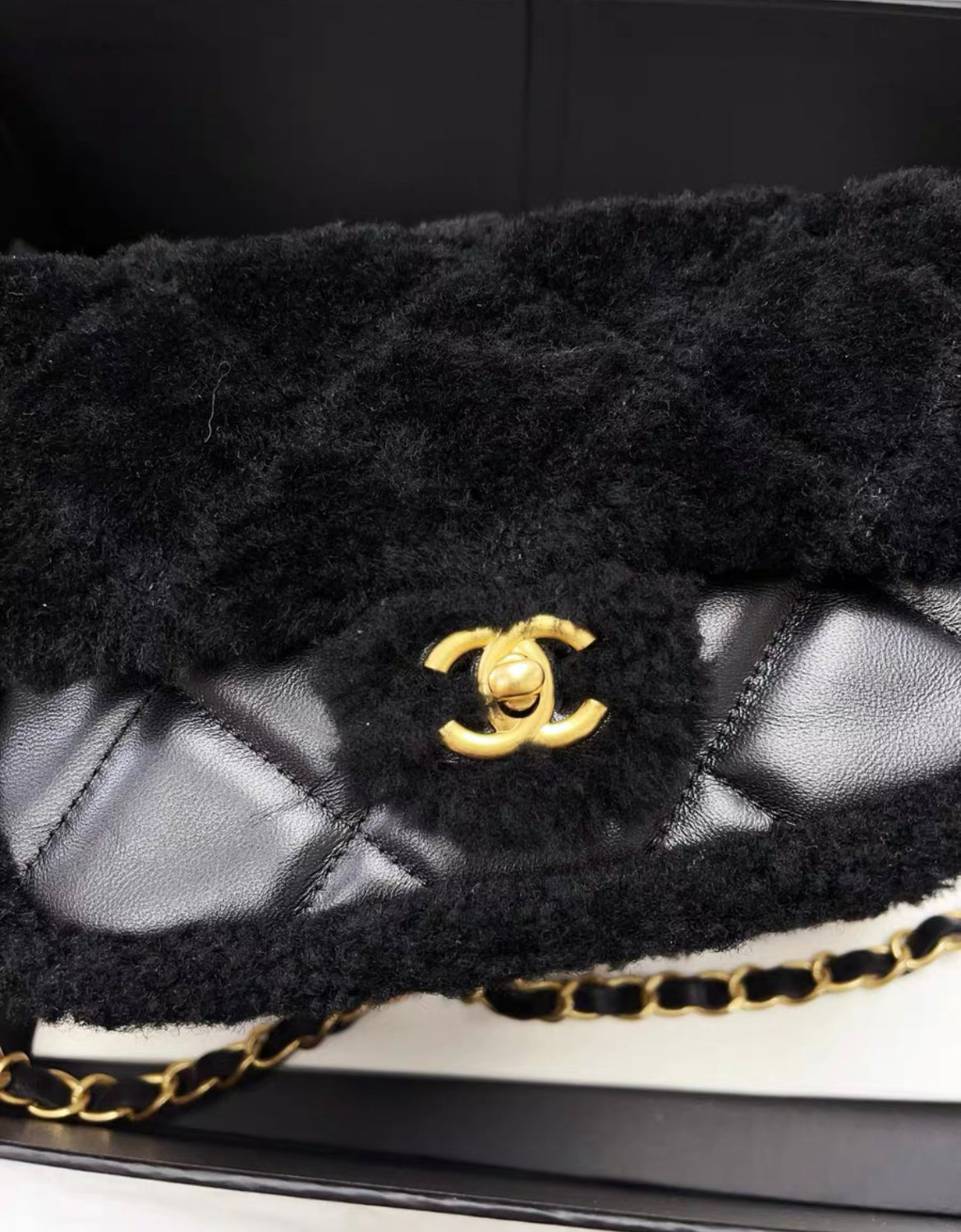 Chanel Handbag - Rovelle Bags