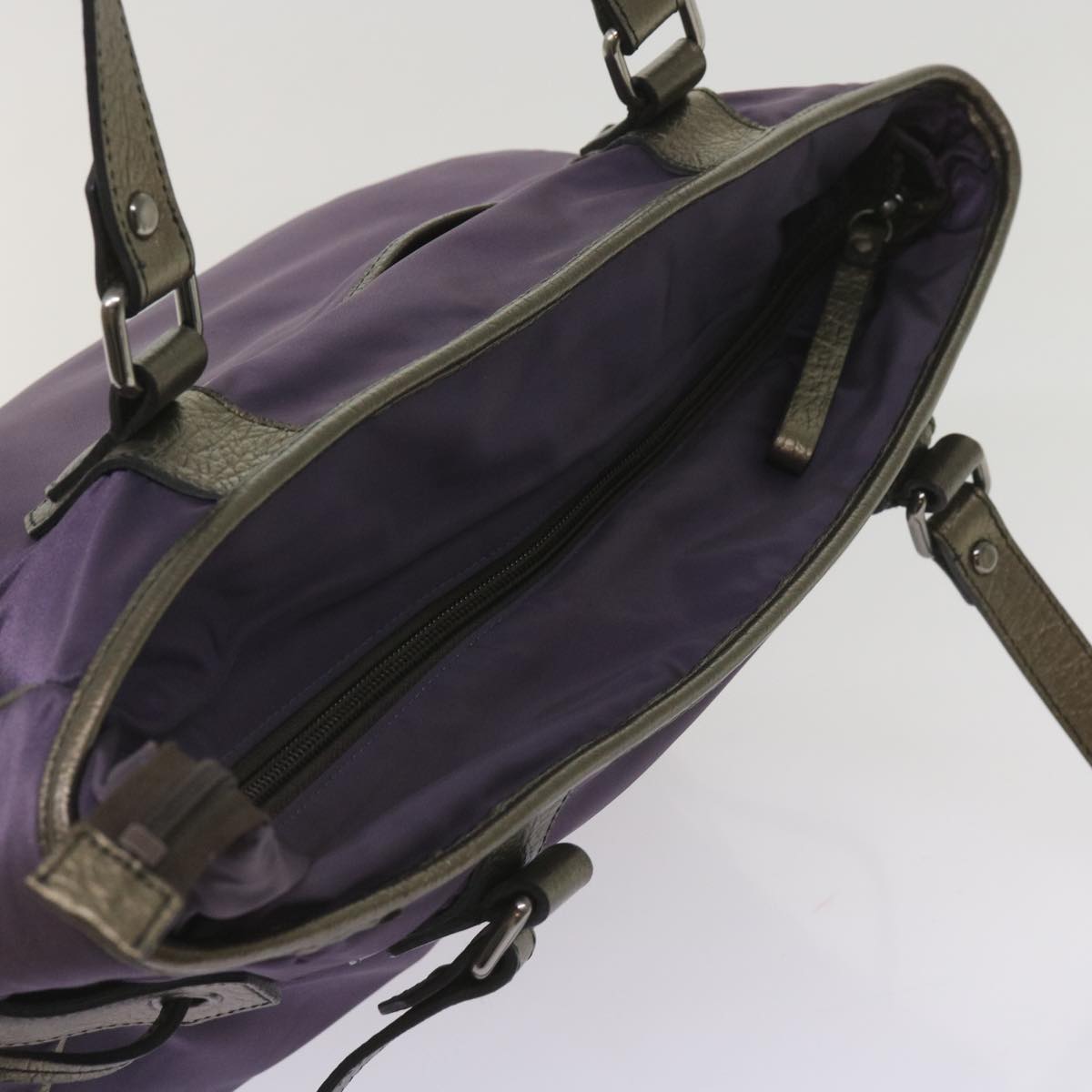 Burberry Tote - Rovelle Bags