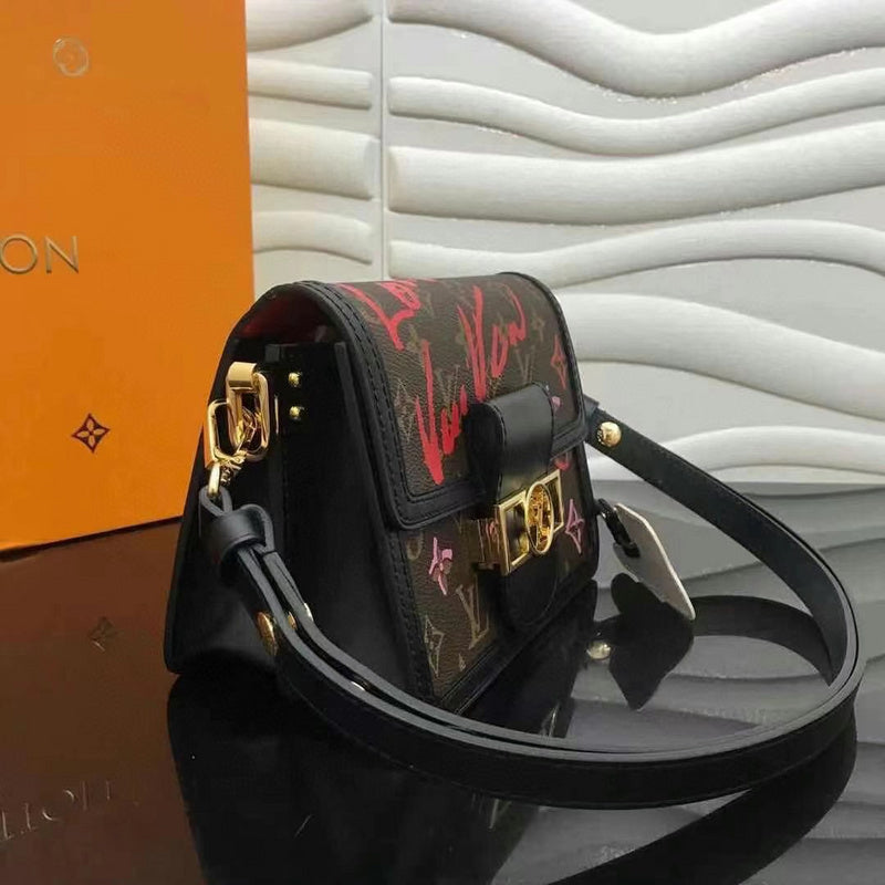 Louis Vuitton Luxury Bags 2516