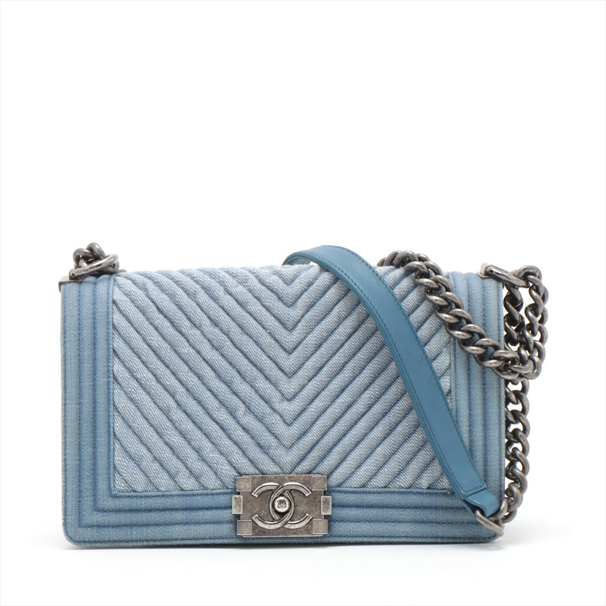 Chanel Shoulder Bag - Almora Bags