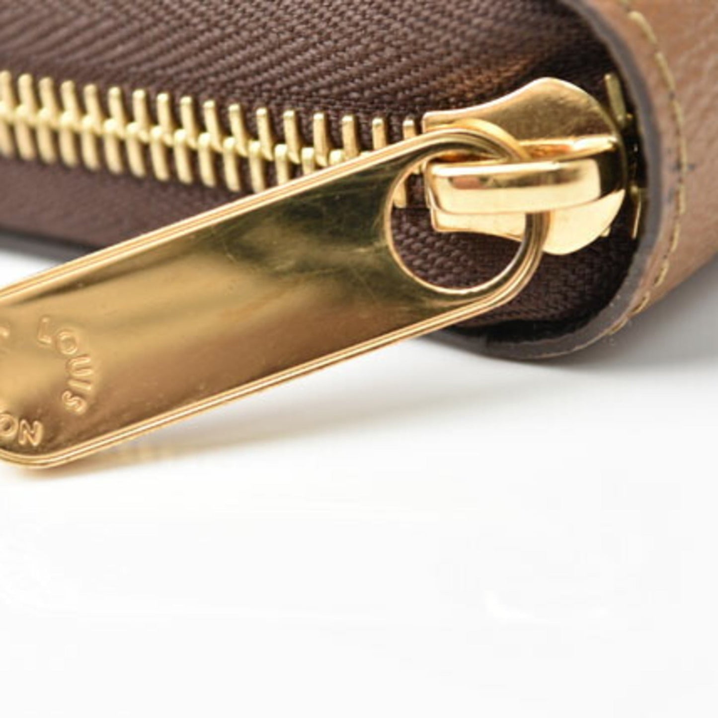 LOUIS VUITTON Long Wallet Zippy Monogram Giant Reverse M67687