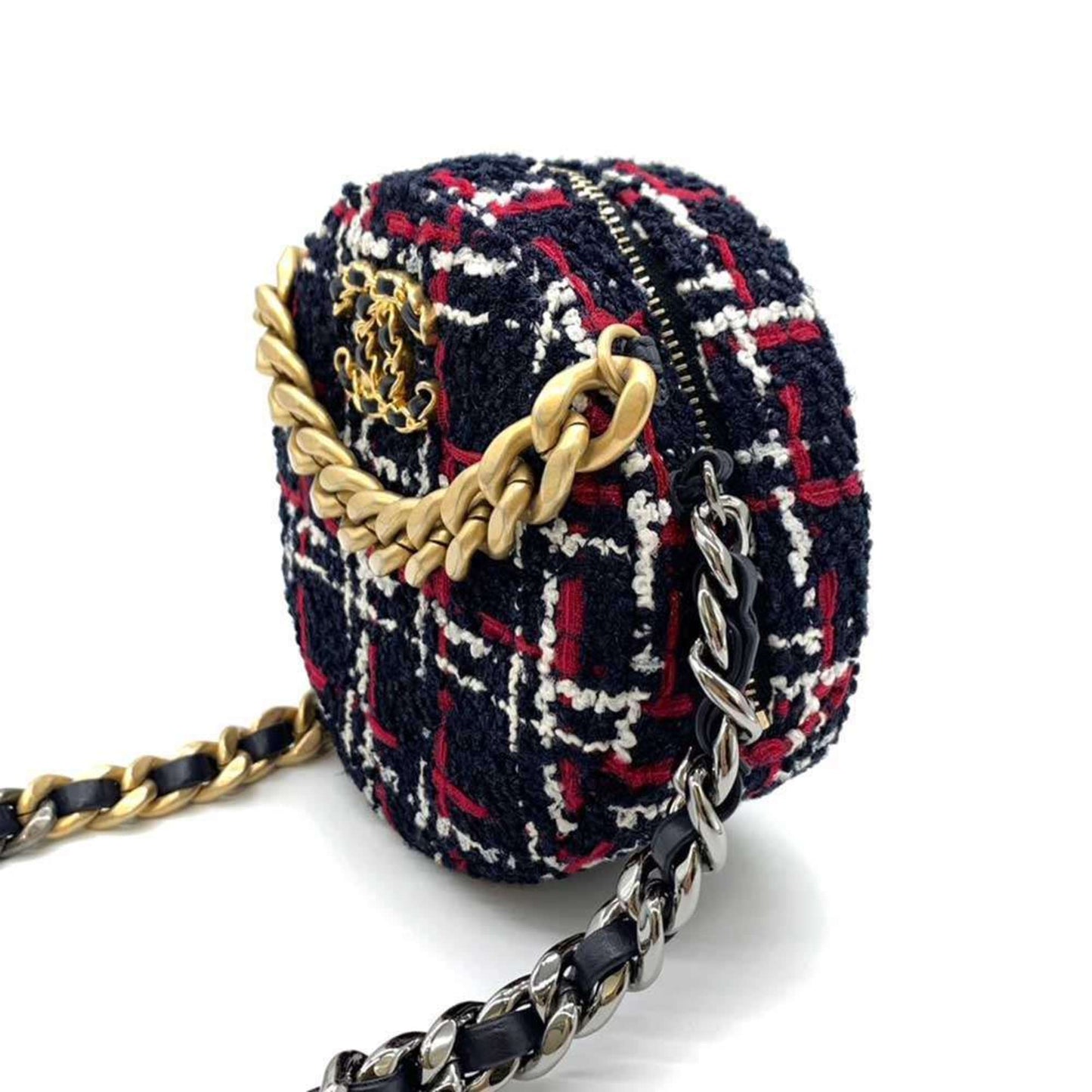 Chanel Pochette Crossbody - Almora Bags