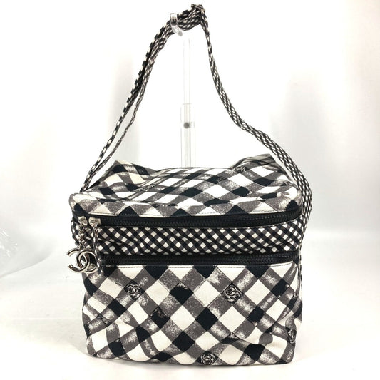 Chanel Shoulder Bag - Almora Bags