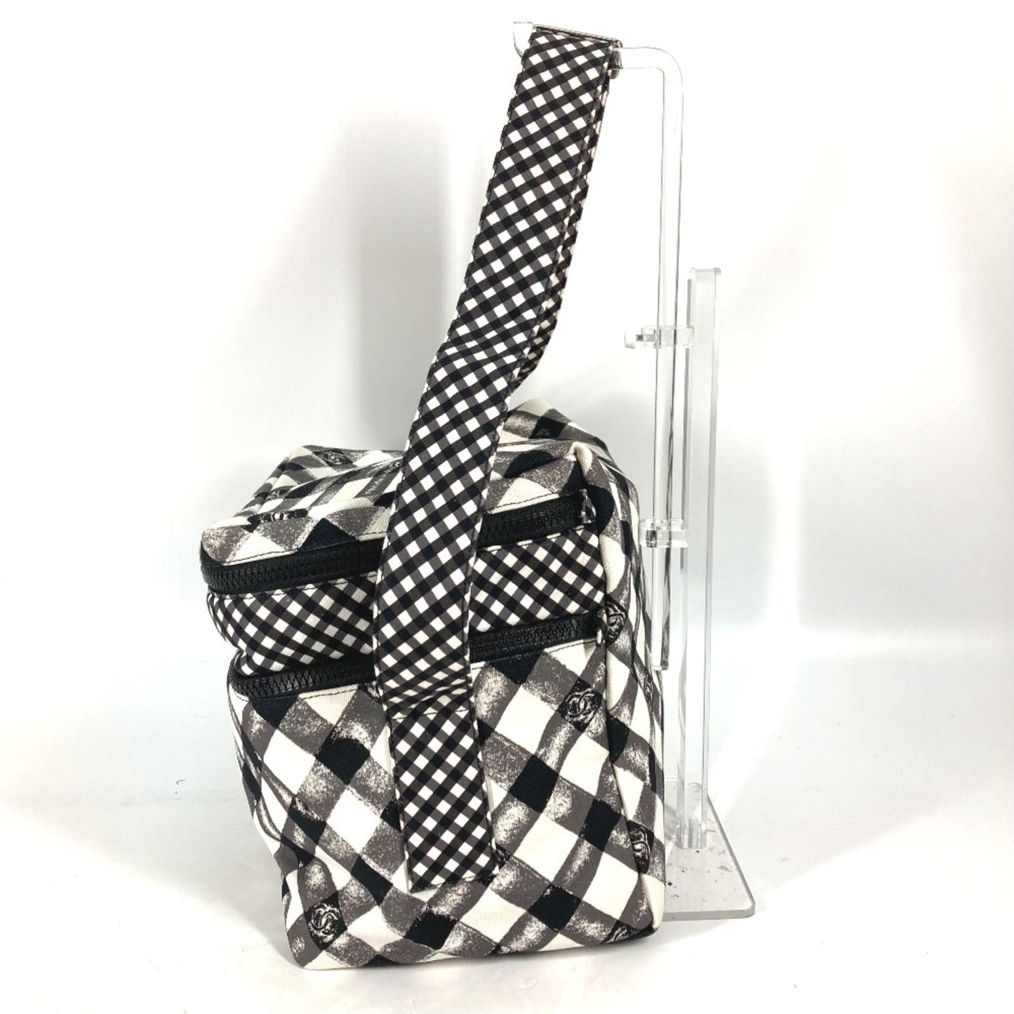 Chanel Shoulder Bag - Almora Bags