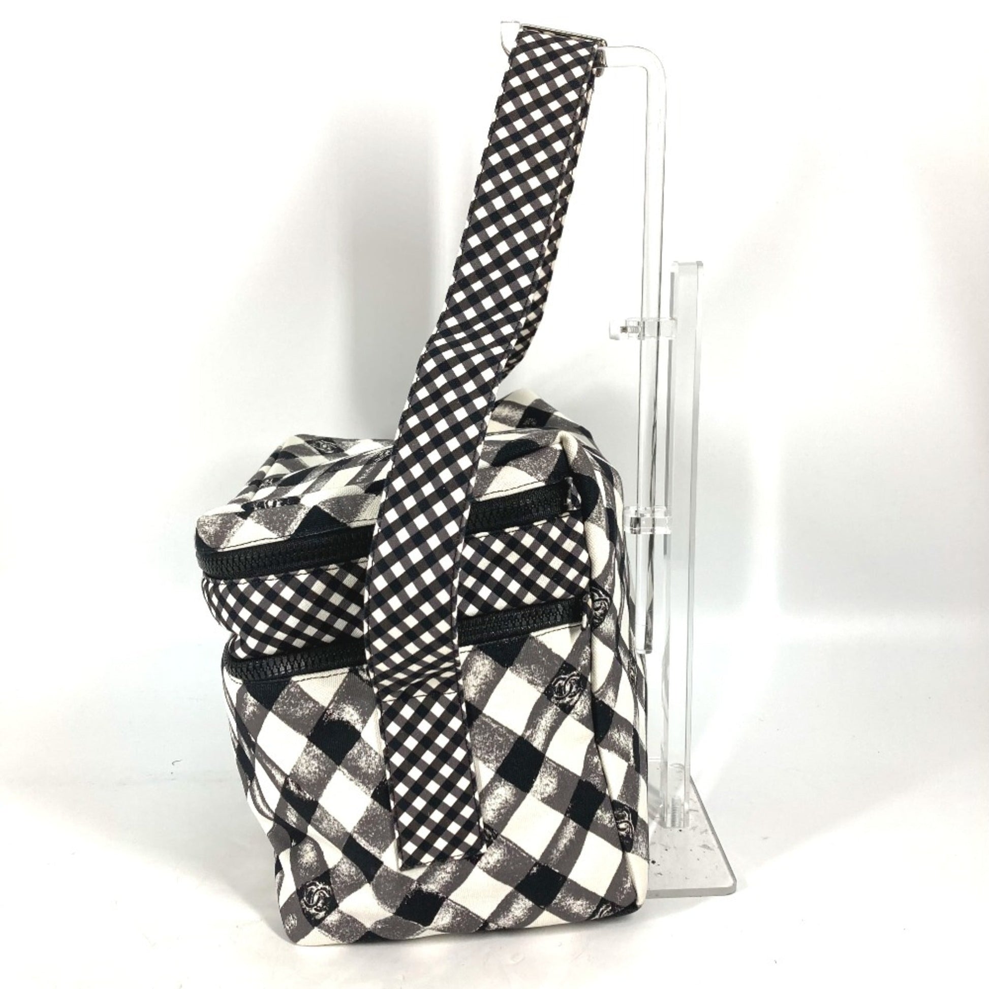 Chanel Shoulder Bag - Almora Bags