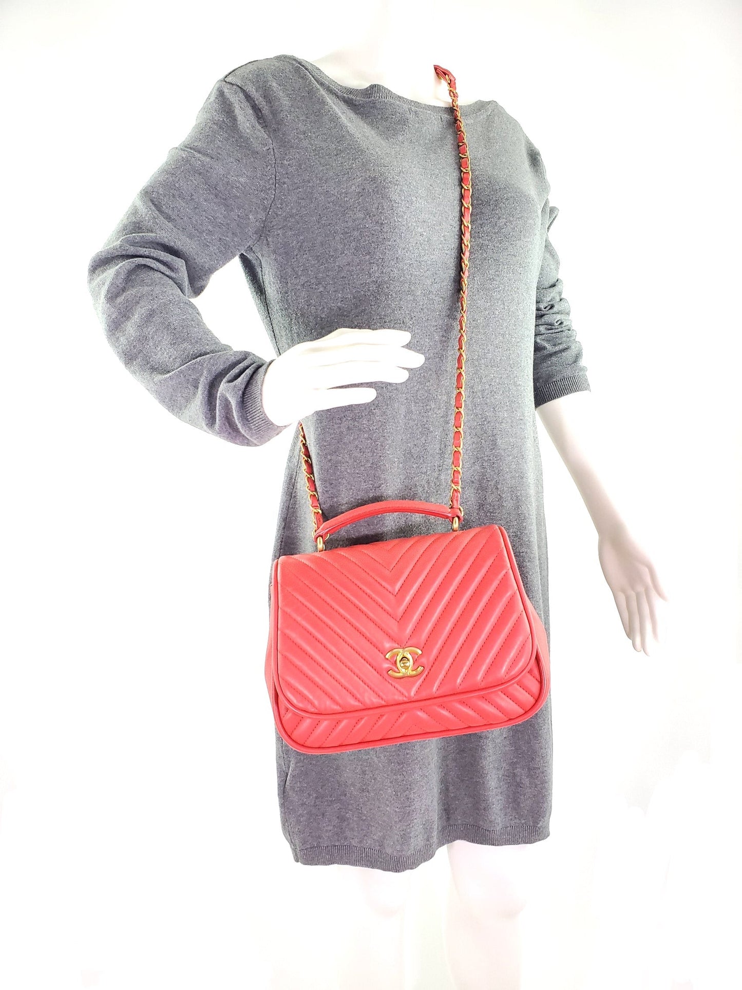Chanel Red Reverse Chevron Quilted Round Flap Bag - Rovelle Bags