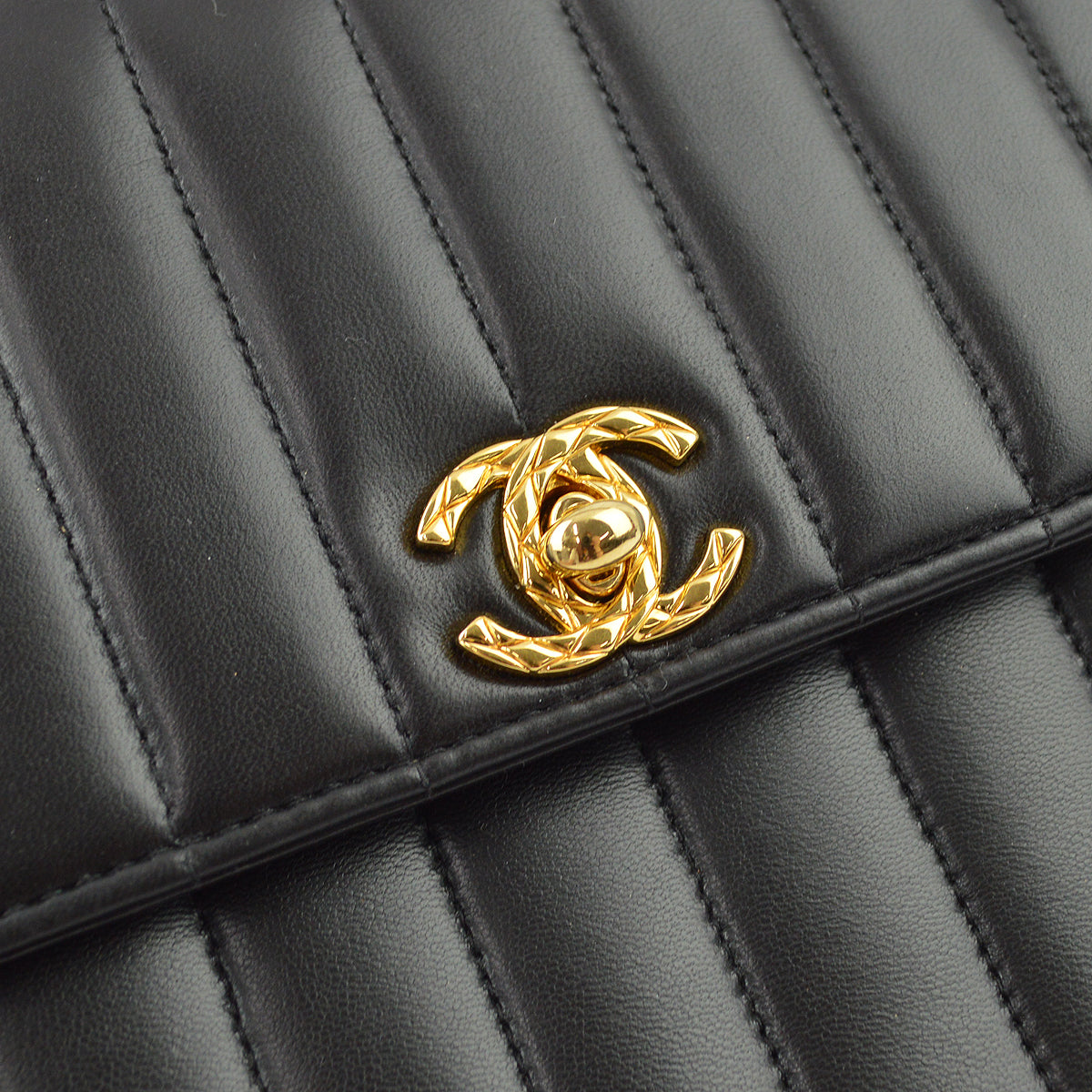 Chanel Shoulder Bag - Almora Bags
