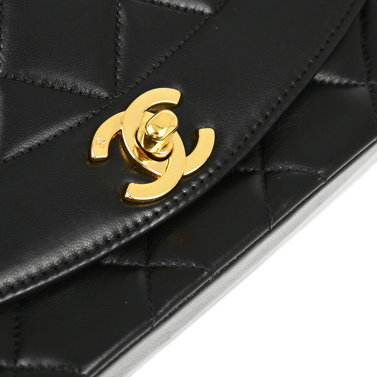 Chanel Shoulder Bag - Almora Bags