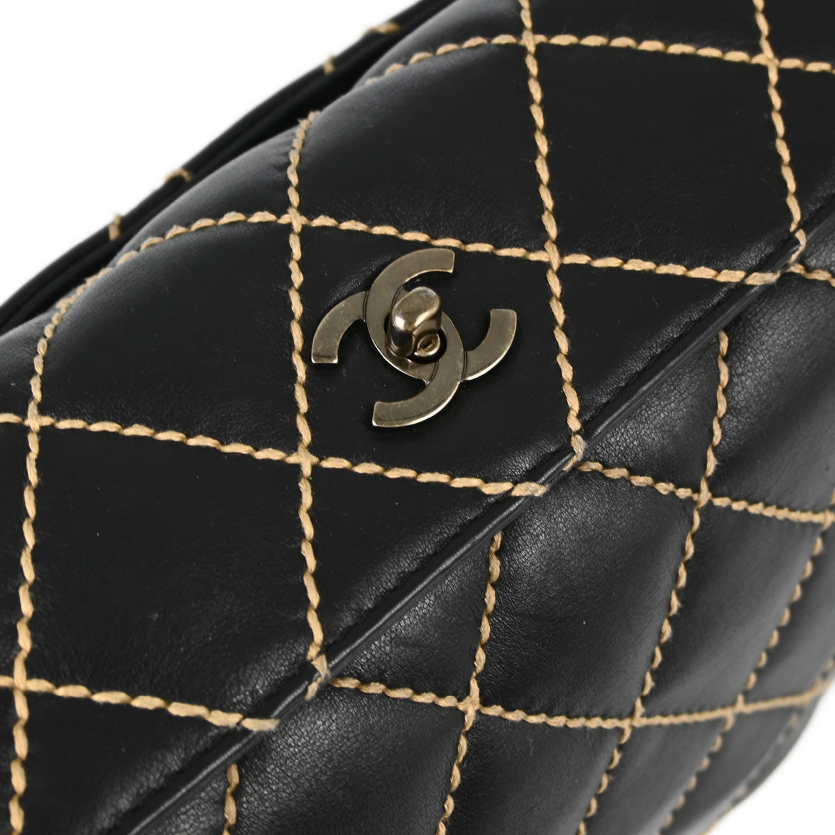 Chanel Shoulder Bag - Almora Bags