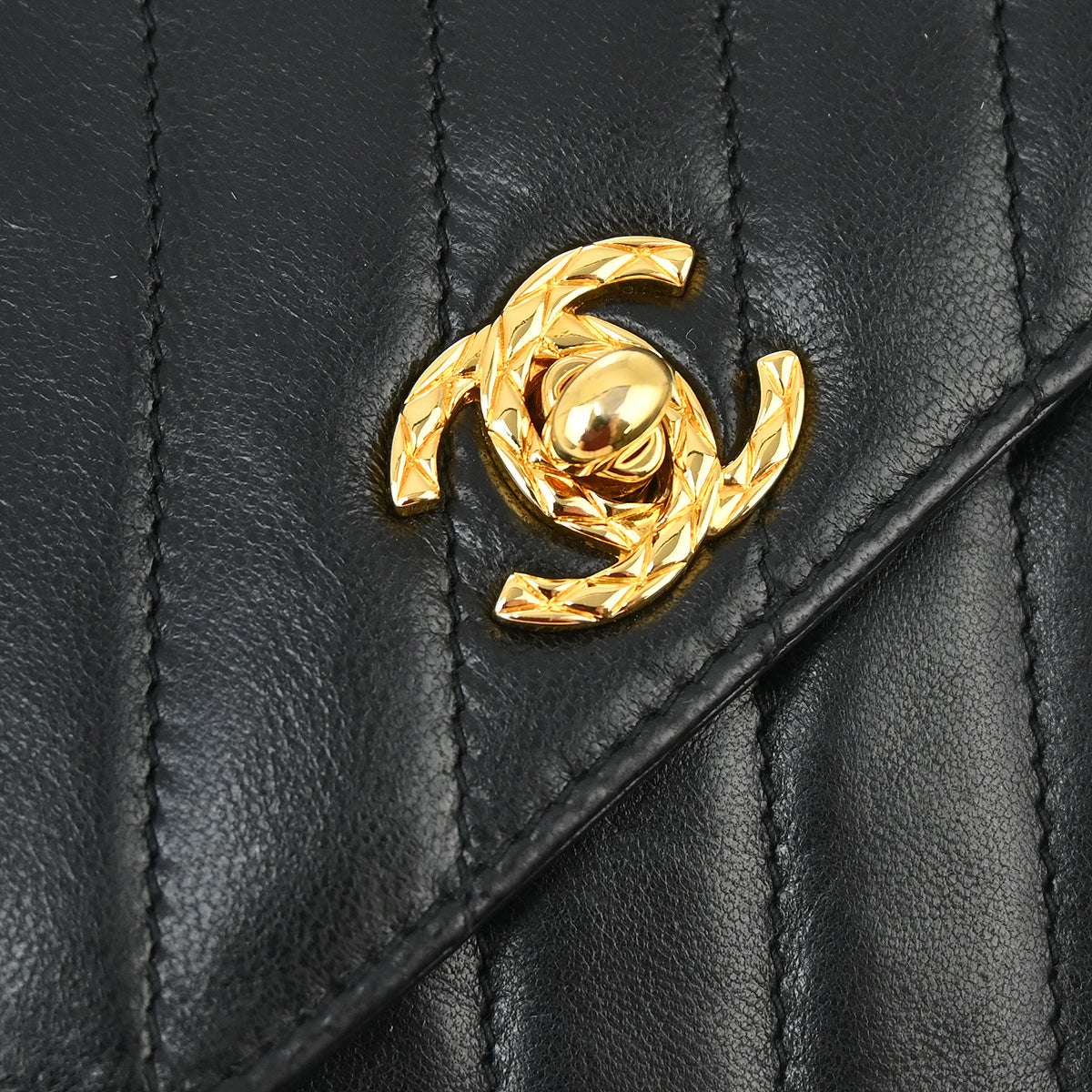 Chanel Crossbody - Almora Bags