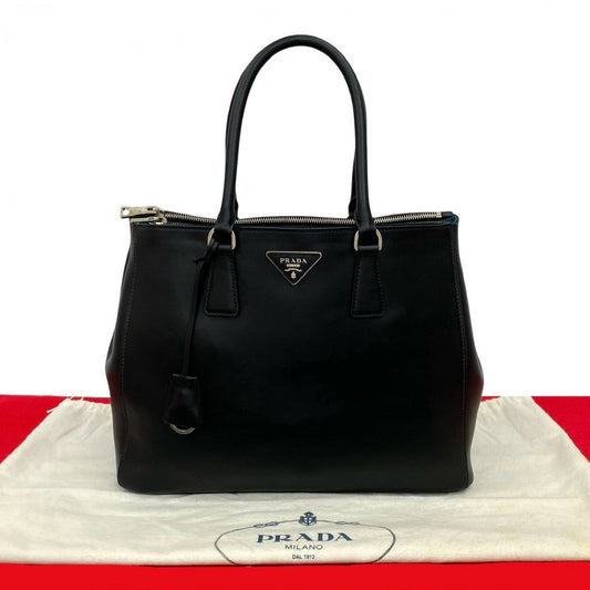 Prada Lux Handbag - Rovelle Bags