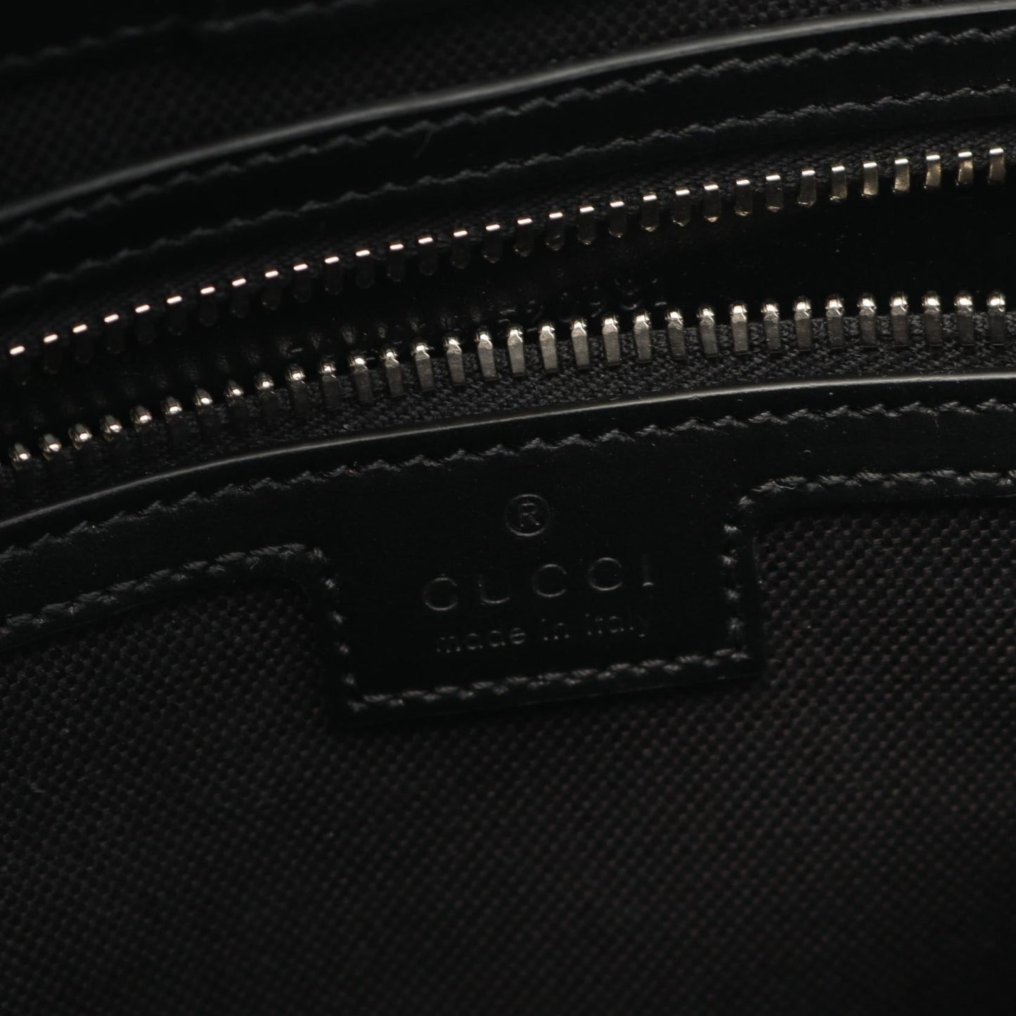 Gucci GG Medium GG Supreme Coated Canvas Tote Bag