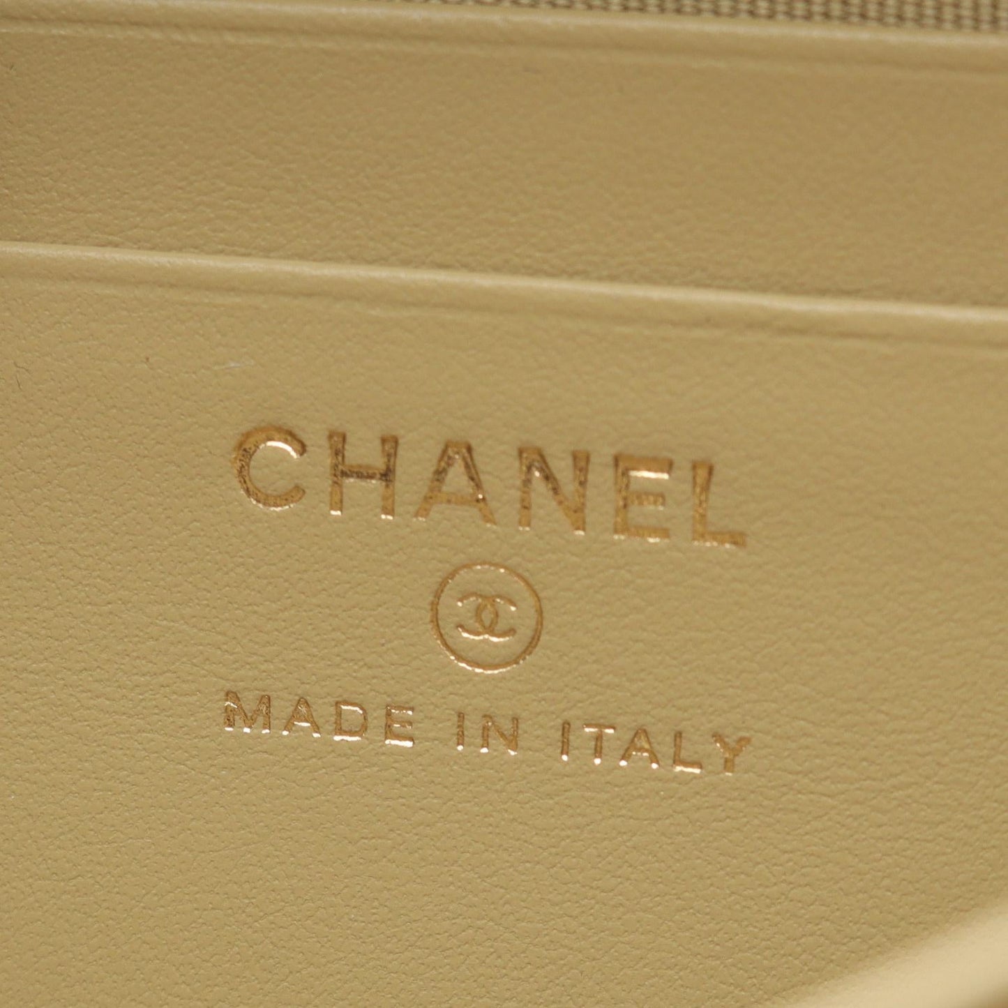 Chanel Matelasse Calf Shoulder Bag