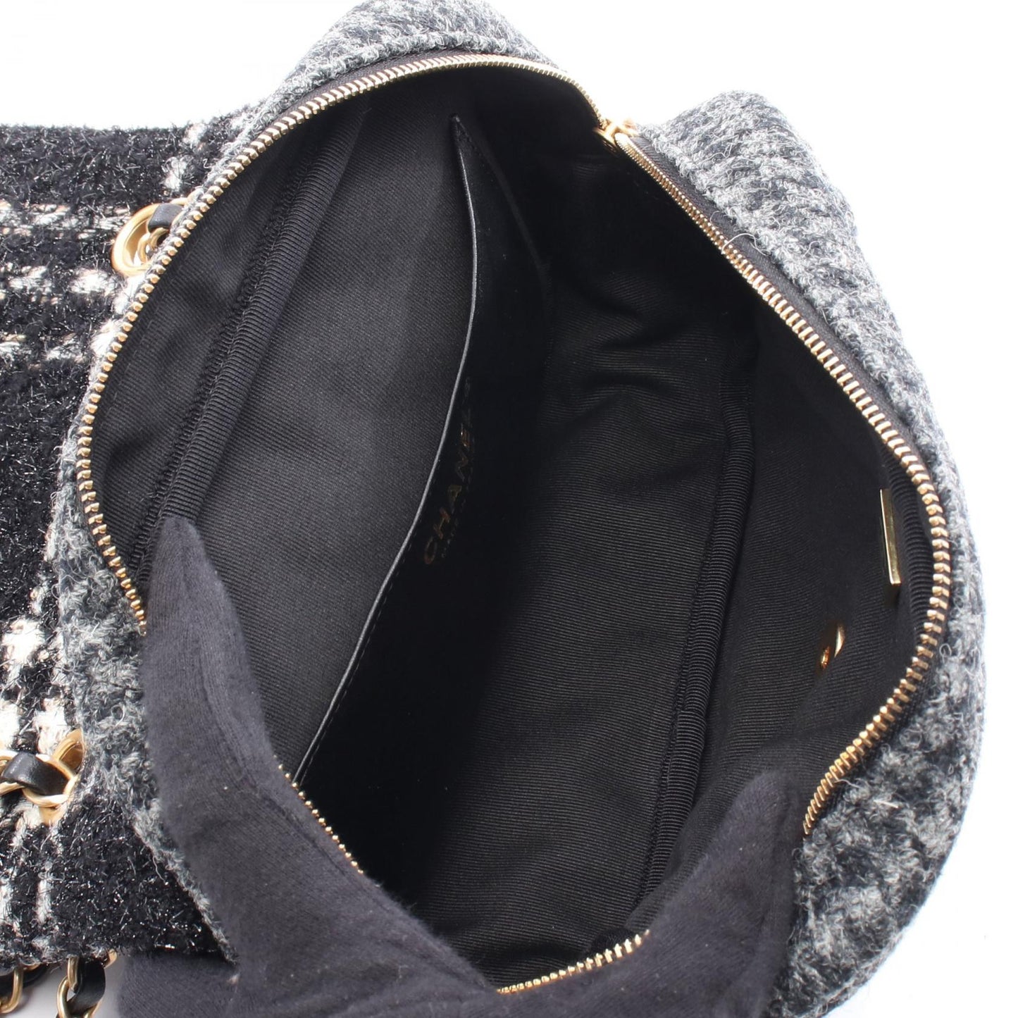 Chanel Matelassé Fabric Wool Shoulder Bag