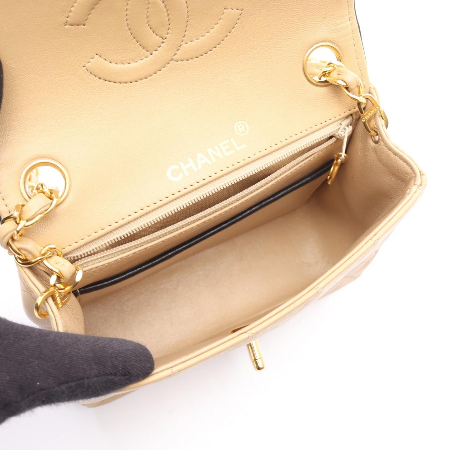 Chanel Matelasse Lambskin Shoulder Bag - Rovelle Bags