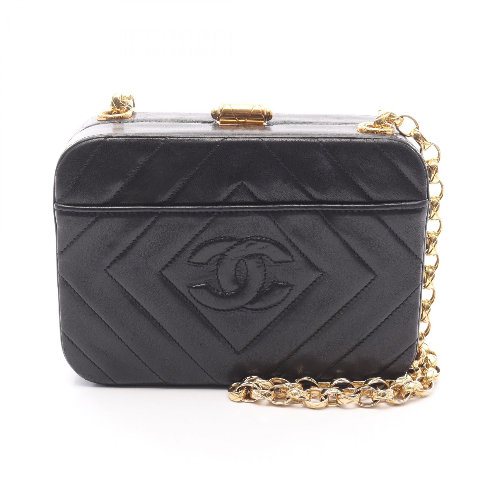 Chanel Coco Mark Diamond Shoulder Bag - Rovelle Bags