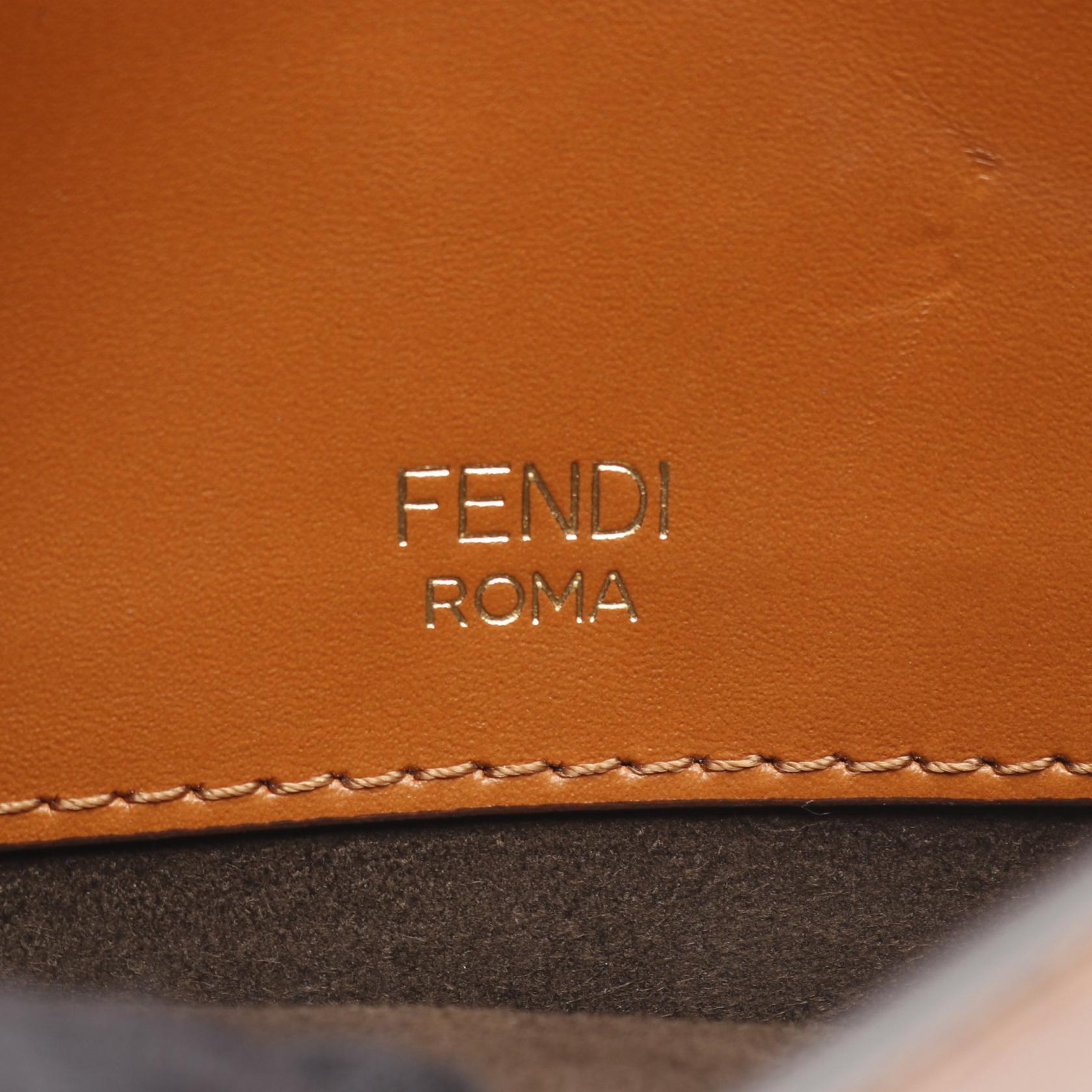 Fendi Baguette Shoulder Bag - Rovelle Bags