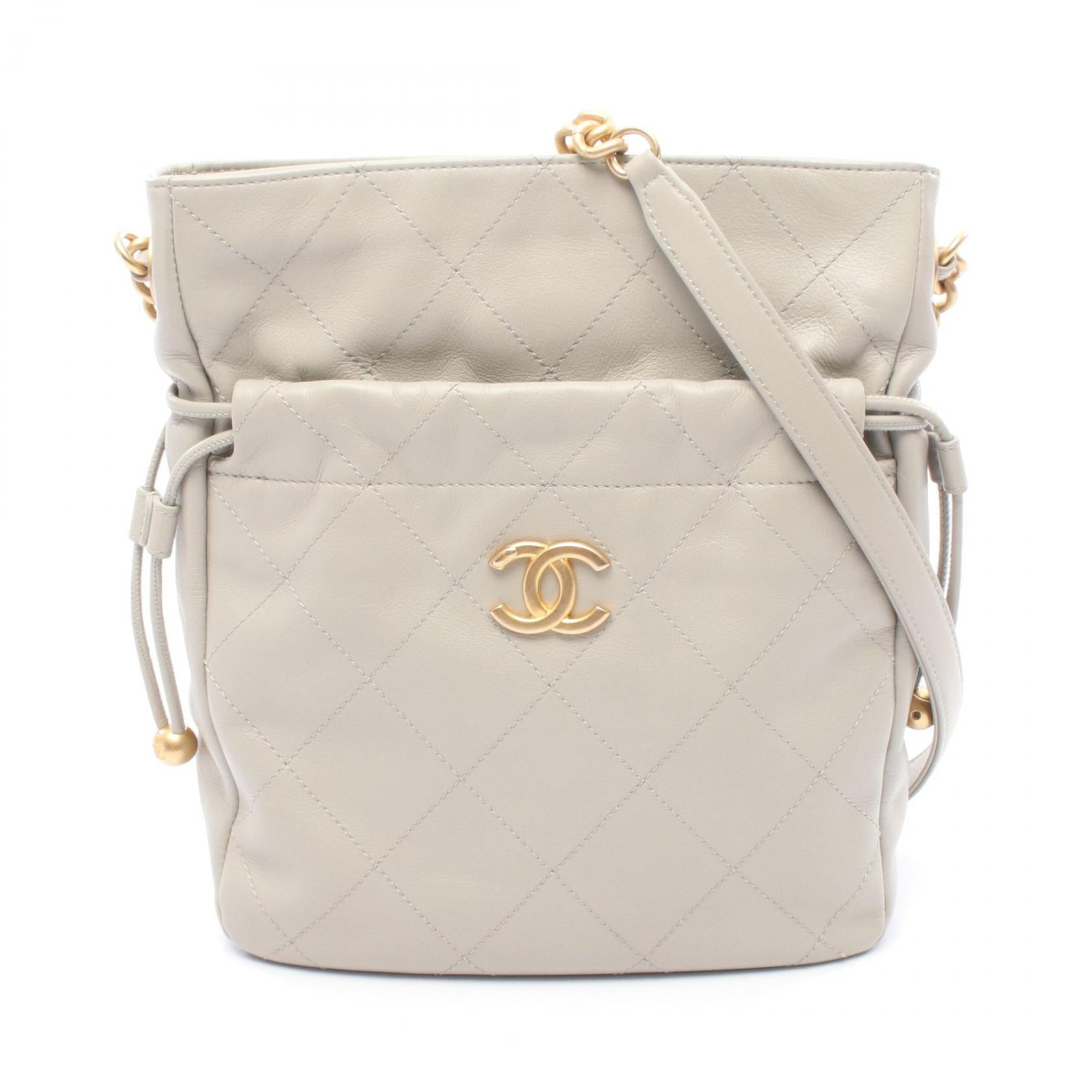 Chanel Matelasse Lambskin Shoulder Bag - Rovelle Bags