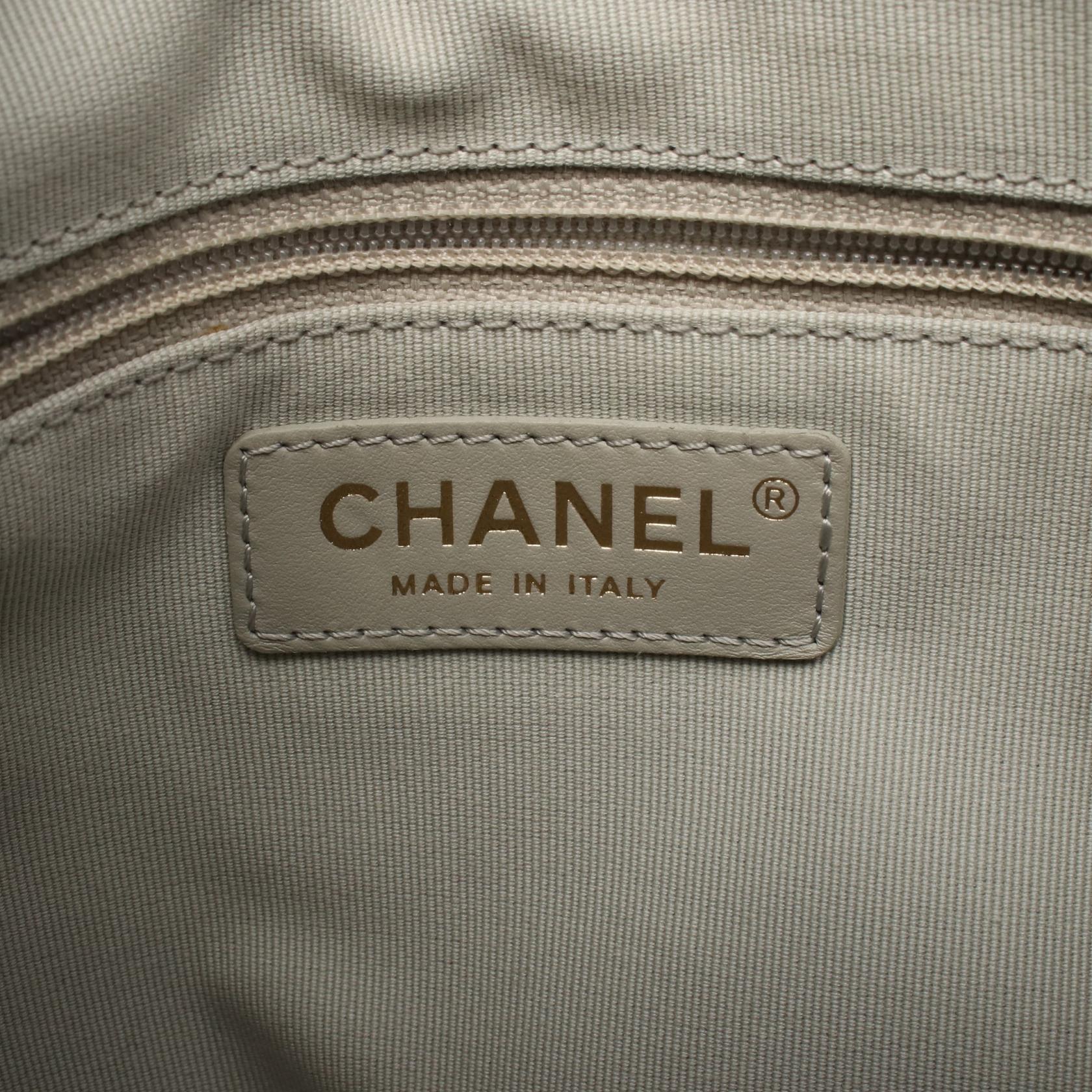 Chanel Matelasse Lambskin Shoulder Bag - Rovelle Bags