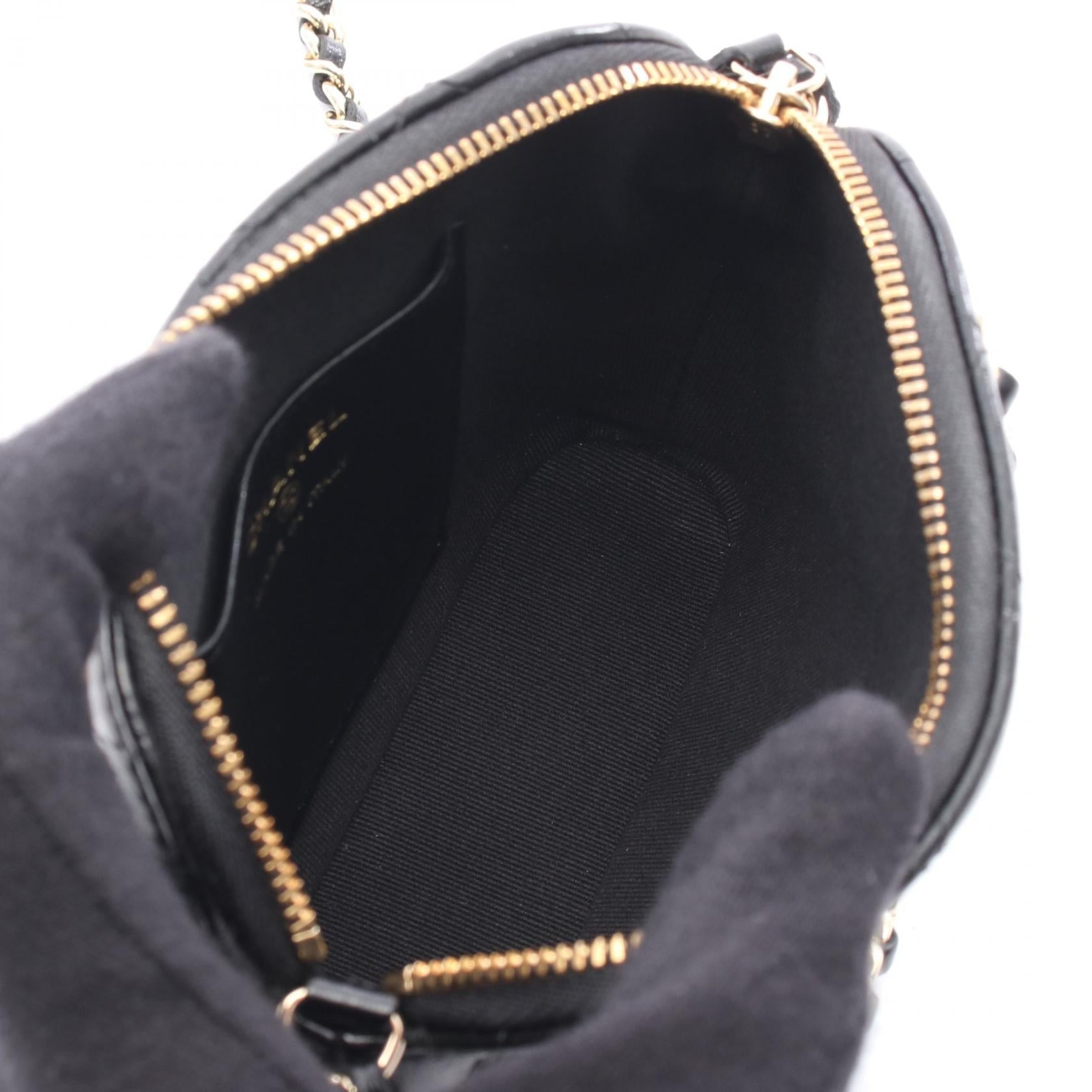 Chanel Matelasse Lambskin Shoulder Bag - Rovelle Bags