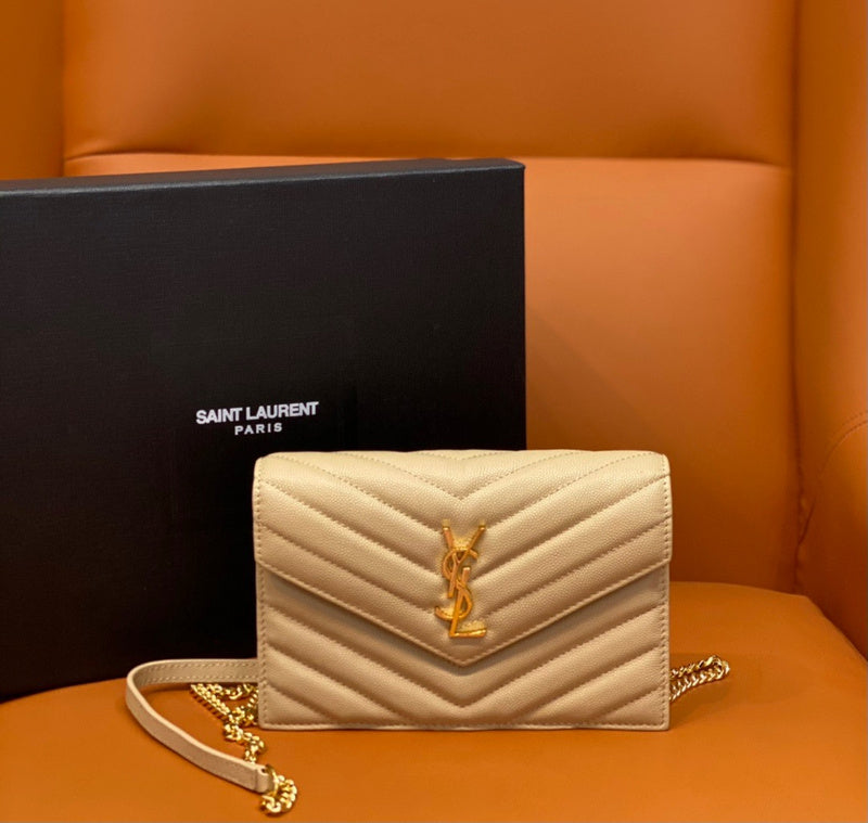 Yves Saint Laurent Runway Signature Handbag