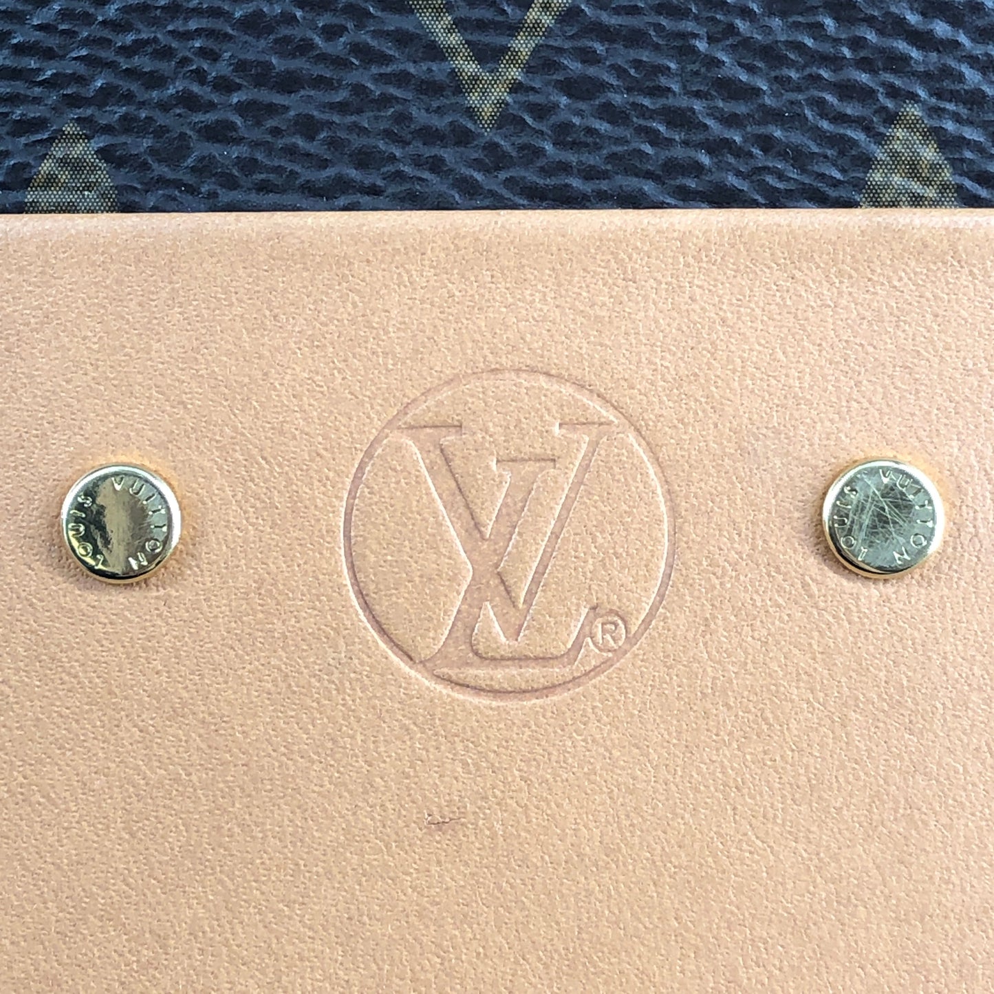 Louis Vuitton Monogram Canvas Boite Chapeau Souple Medium Round Crossbody Bag Brown