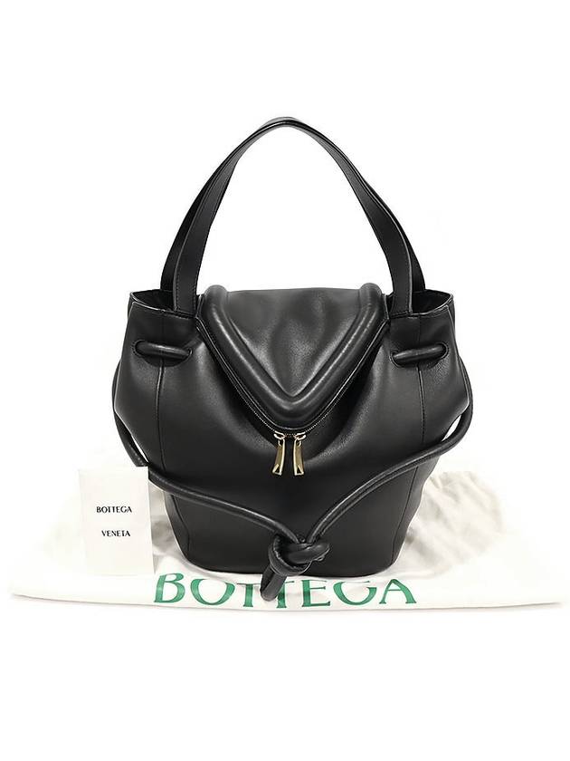 Bottega Veneta Veneta Shoulder Bag - Rovelle Bags