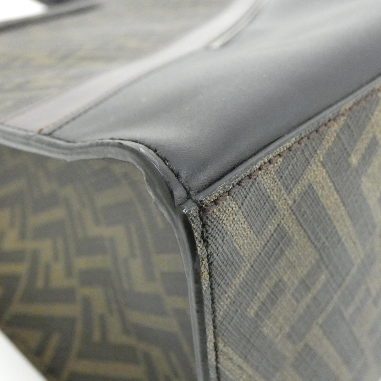 Fendi Peekaboo Handbag - Rovelle Bags