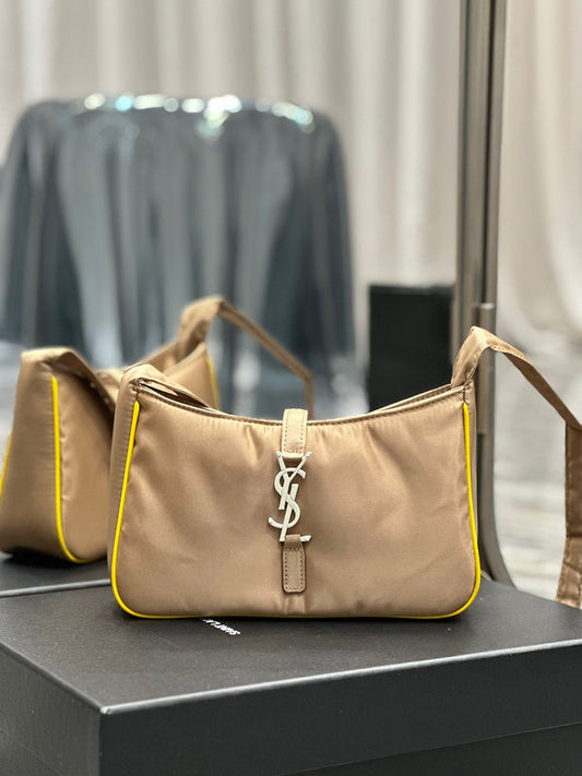 Yves Saint Laurent - Bags - 163