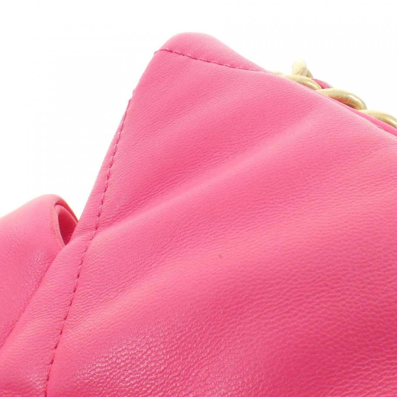Chanel 19 Lambskin Shoulder Bag - Rovelle Bags