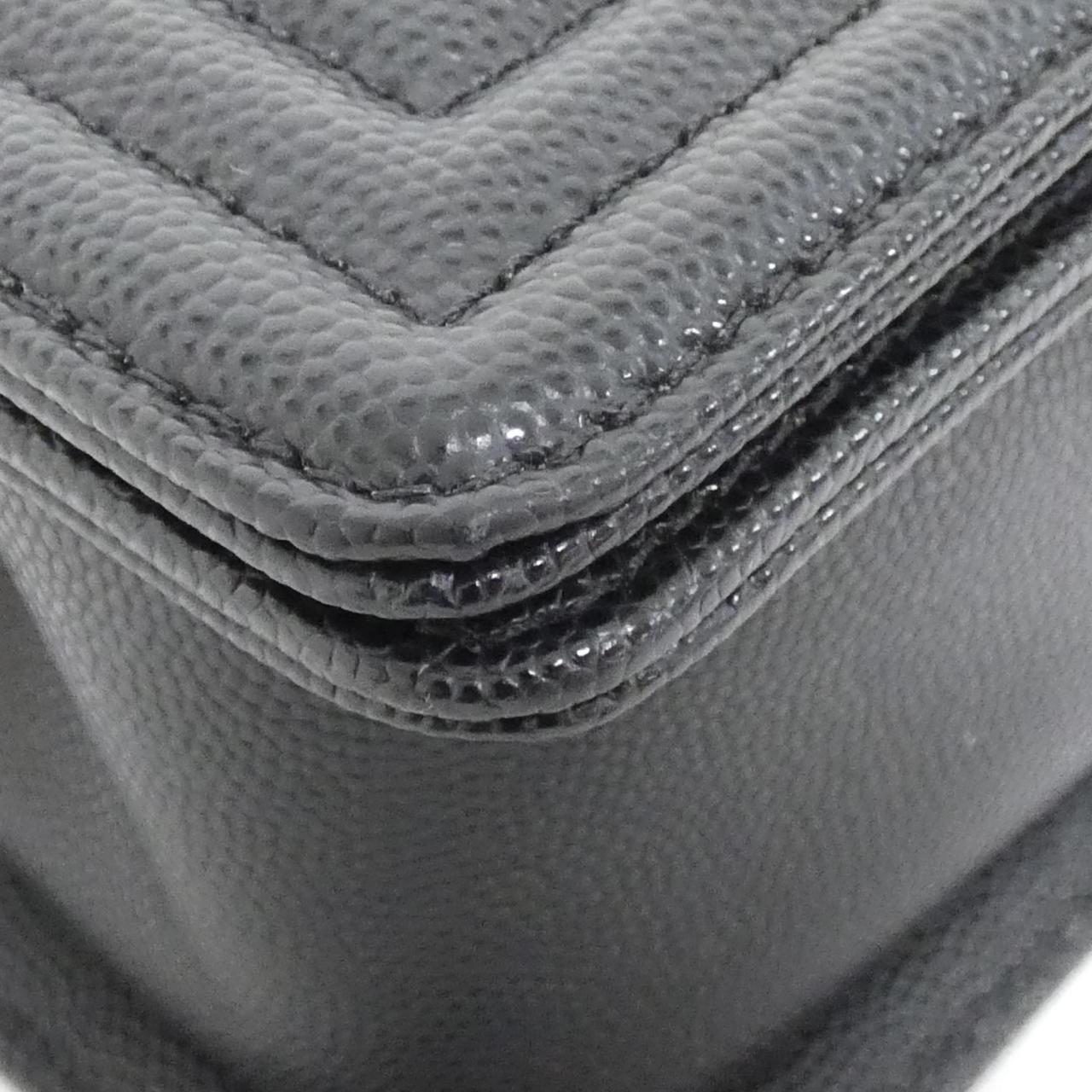 Chanel Boy Chanel Caviar Skin Shoulder Bag