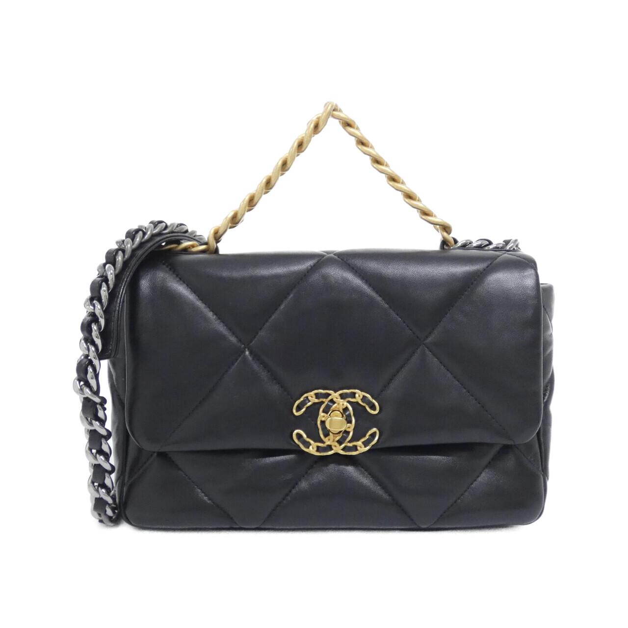 Chanel Chanel19 Lambskin Shoulder Bag