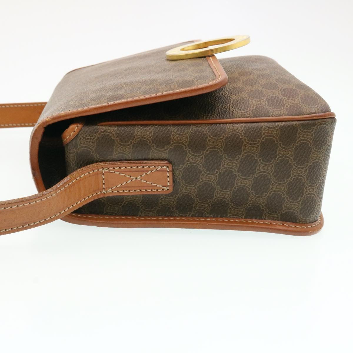 Luxury CELINE Macadam Canvas Circle logo Shoulder Bag Brown 26659