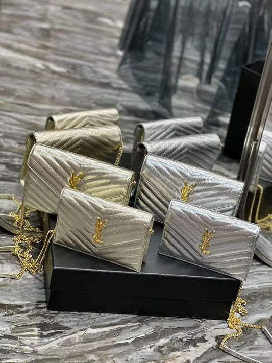 Yves Saint Laurent Runway Everyday Handbag