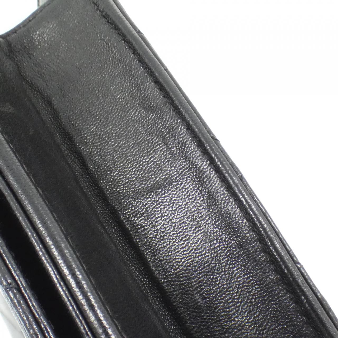 Chanel Classic Lambskin Shoulder Bag - Rovelle Bags