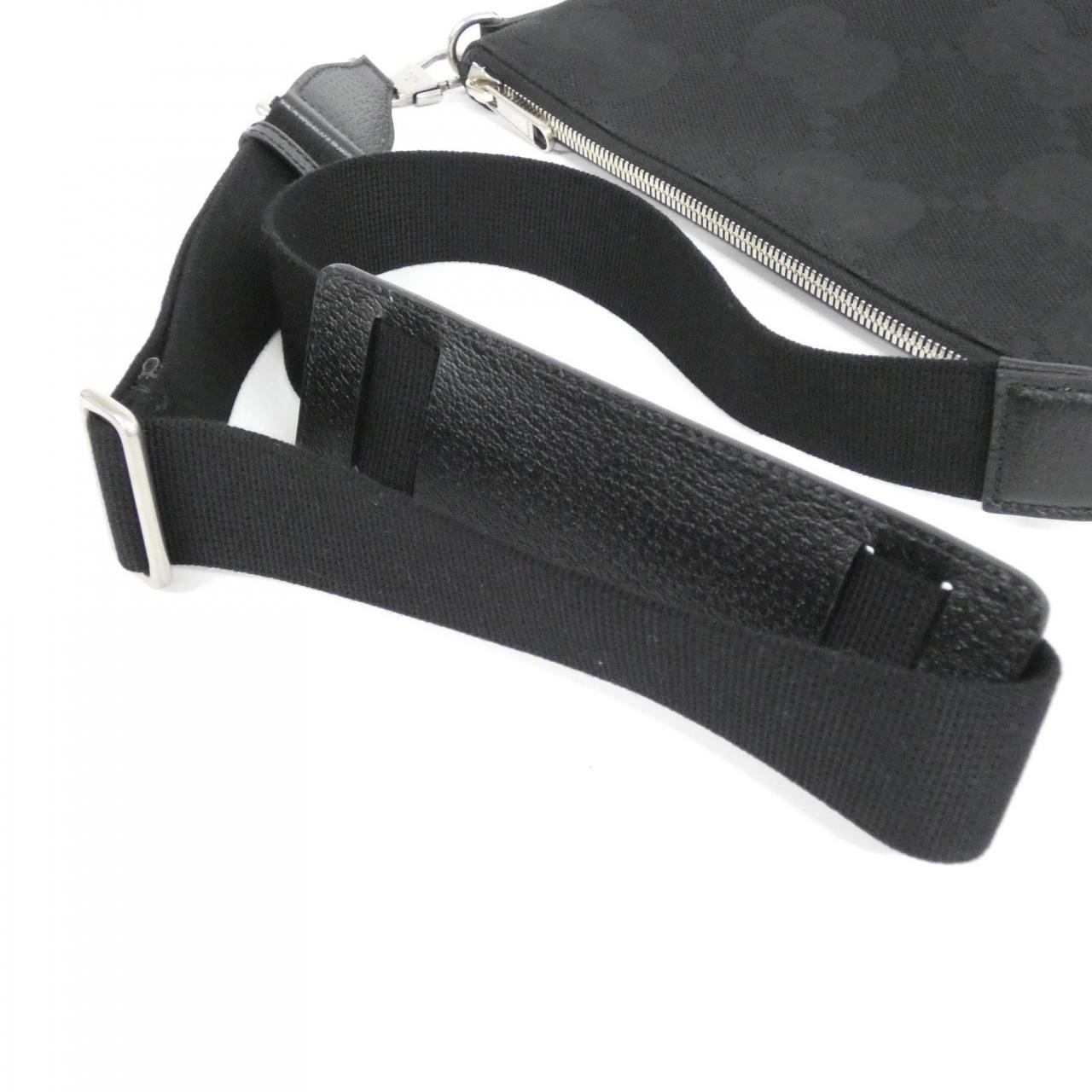 Gucci Jumbo GG Canvas Shoulder Bag