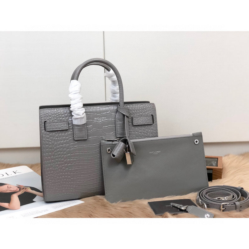 Yves Saint Laurent - Bags - 390