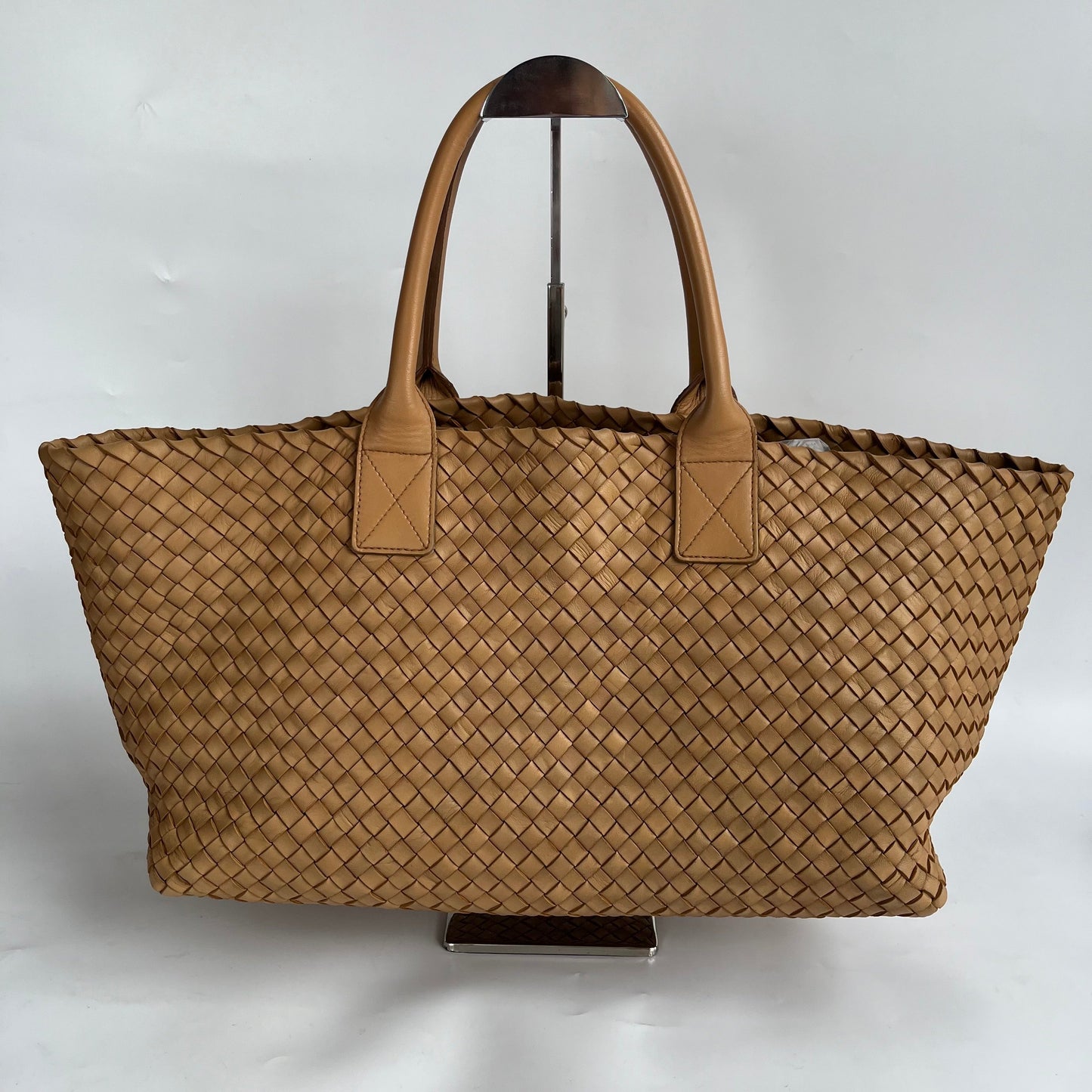 Bottega Veneta Cabat Tote - Rovelle Bags