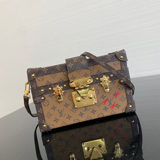 Louis Vuitton Luxury Bags 1937