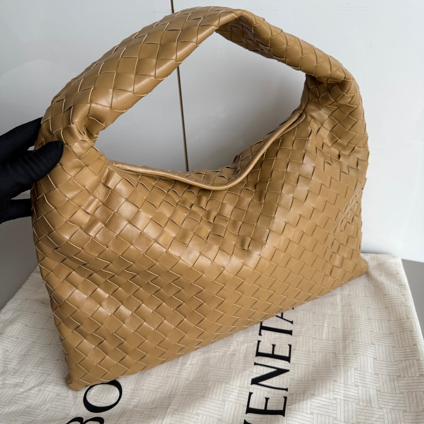 Bottega Veneta Veneta Shoulder Bag - Rovelle Bags
