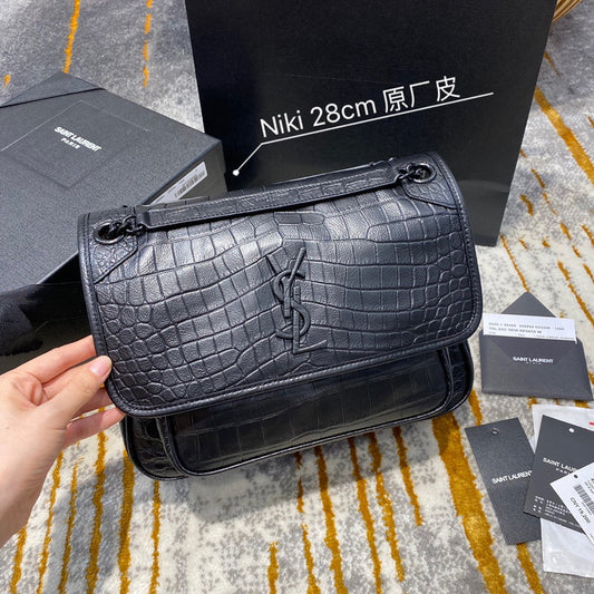 Yves Saint Laurent Day Polished Handbag