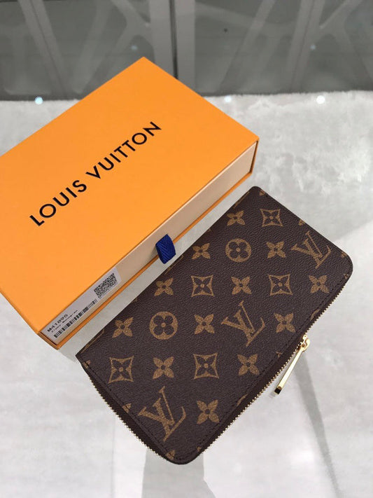 Louis Vuitton Luxury Bags 2295