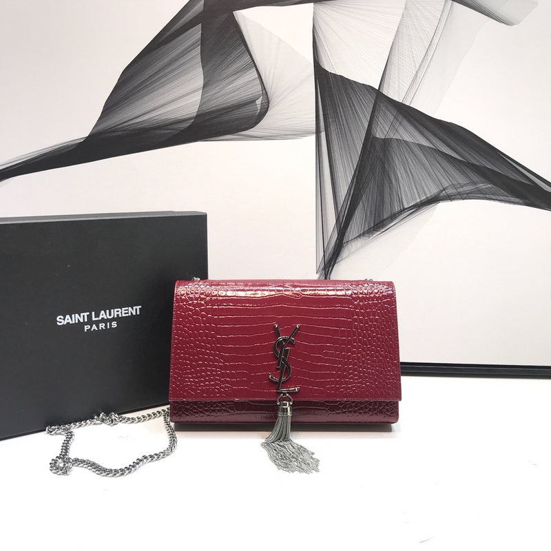 Yves Saint Laurent Atelier Everyday Handbag