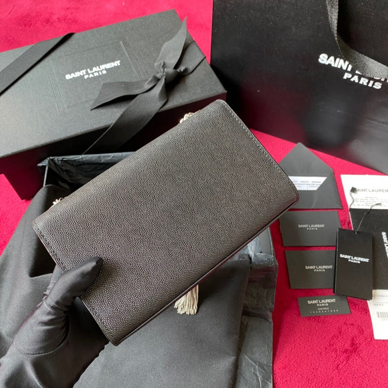 Yves Saint Laurent Editorial Refined Handbag