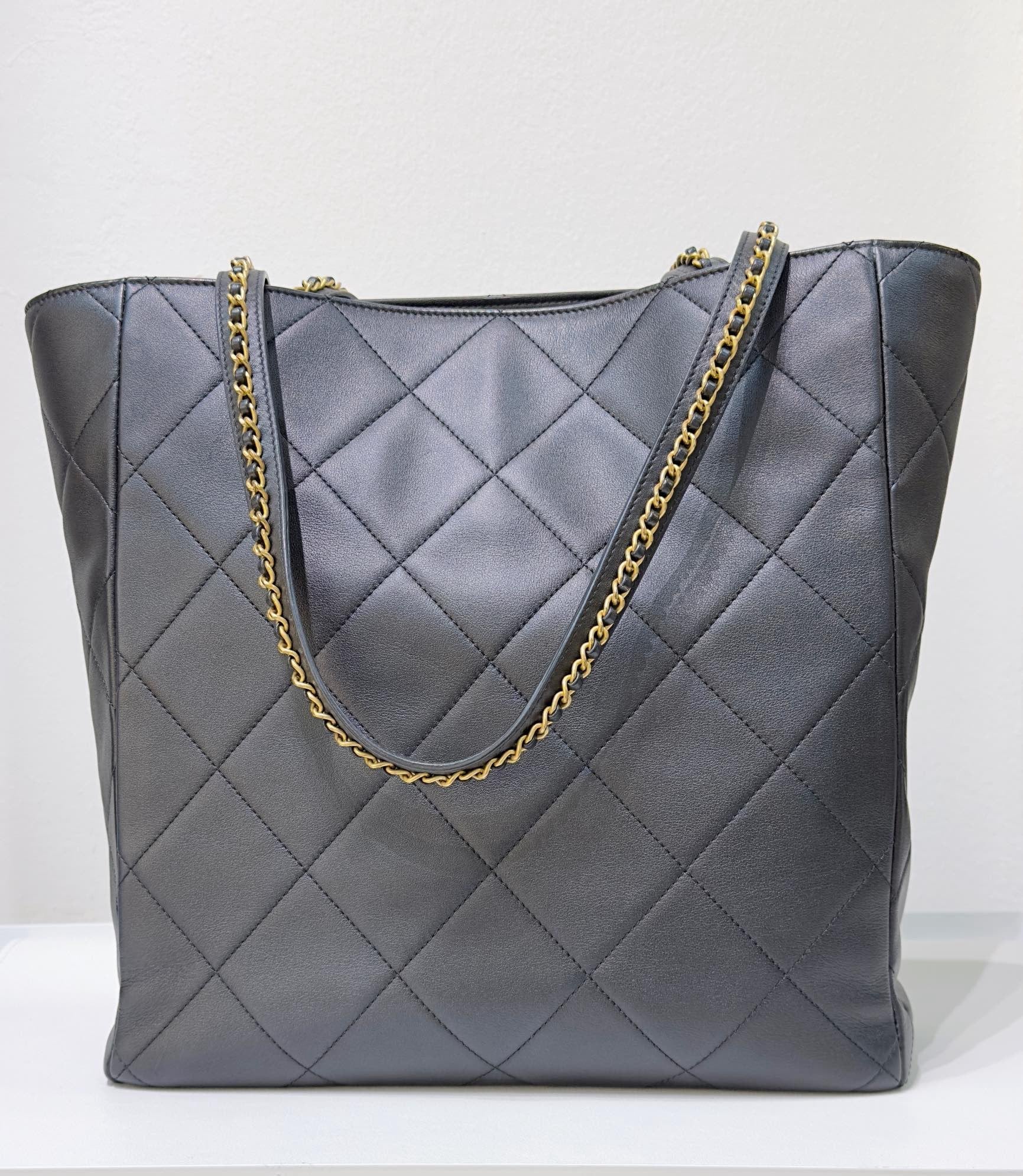 Chanel Tote - Almora Bags